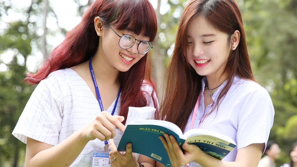 học sinh học toán