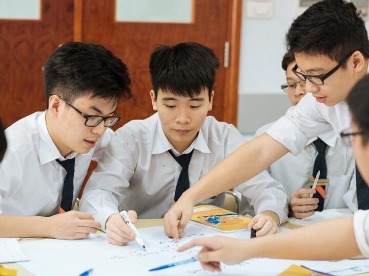 Kinh nghiệm thi học kỳ đạt điểm cao từ học sinh giỏi